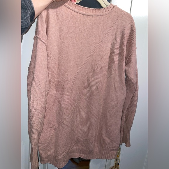 Sweater - Picture 7 of 7